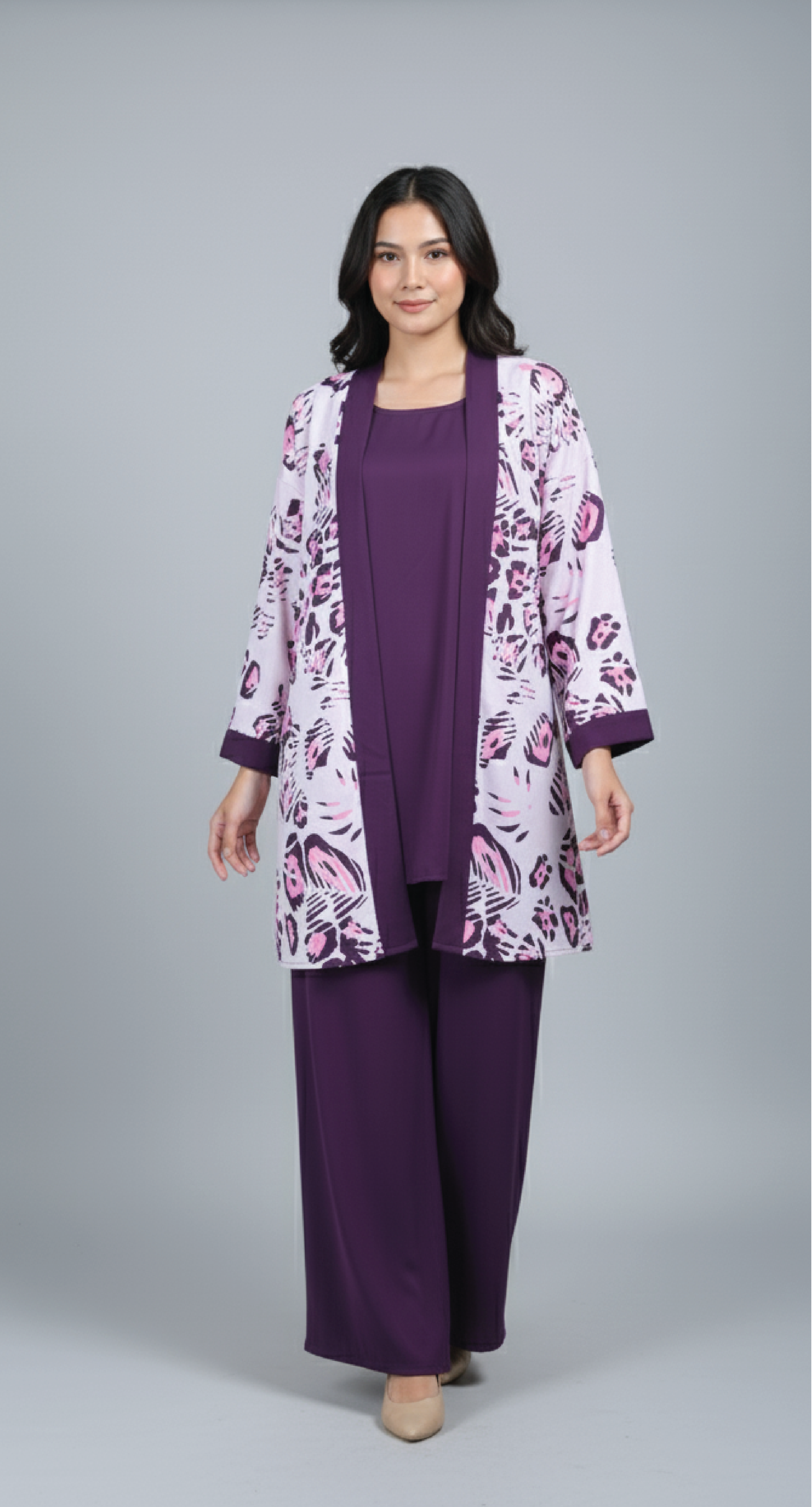 Plum Abstract – 3-Piece Premium Gown Set