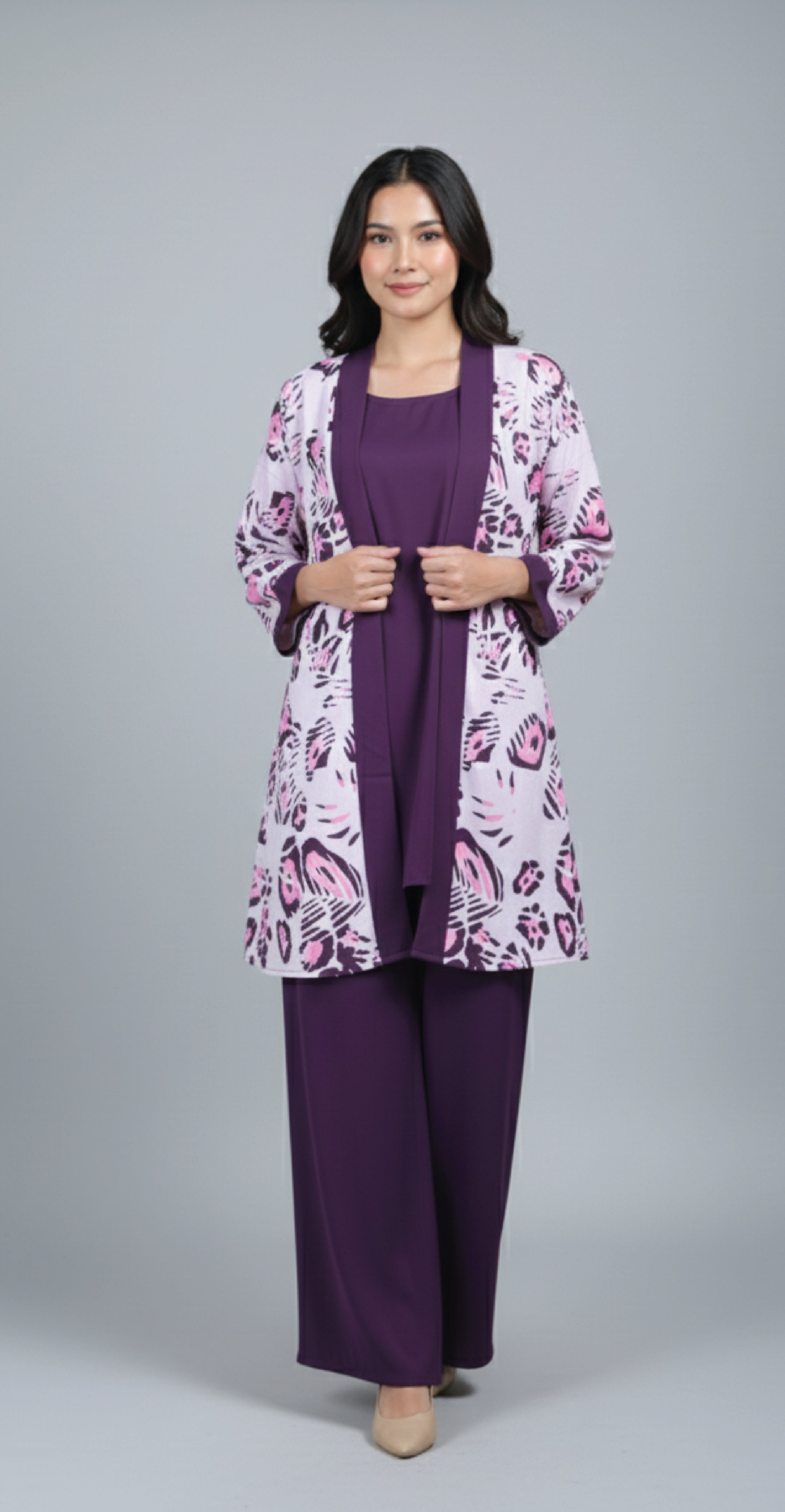 Plum Abstract – 3-Piece Premium Gown Set